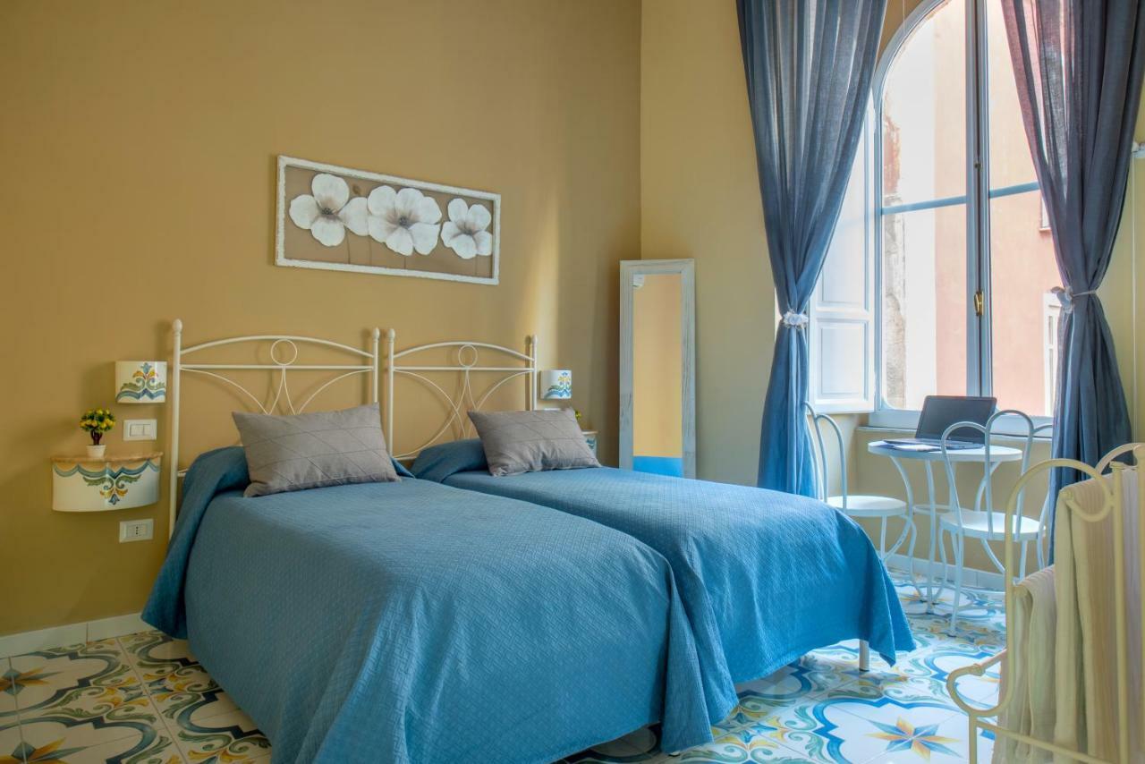Bed and Breakfast Regina Elena Neapel Exterior foto