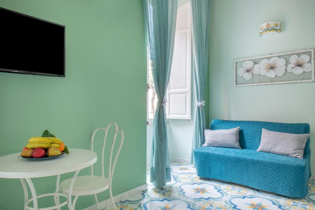 Bed and Breakfast Regina Elena Neapel Exterior foto