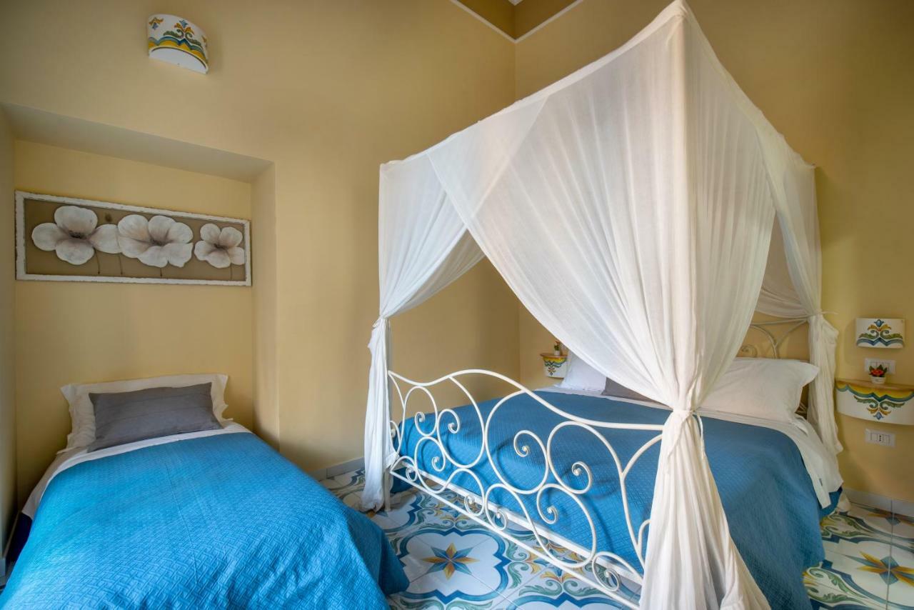 Bed and Breakfast Regina Elena Neapel Exterior foto